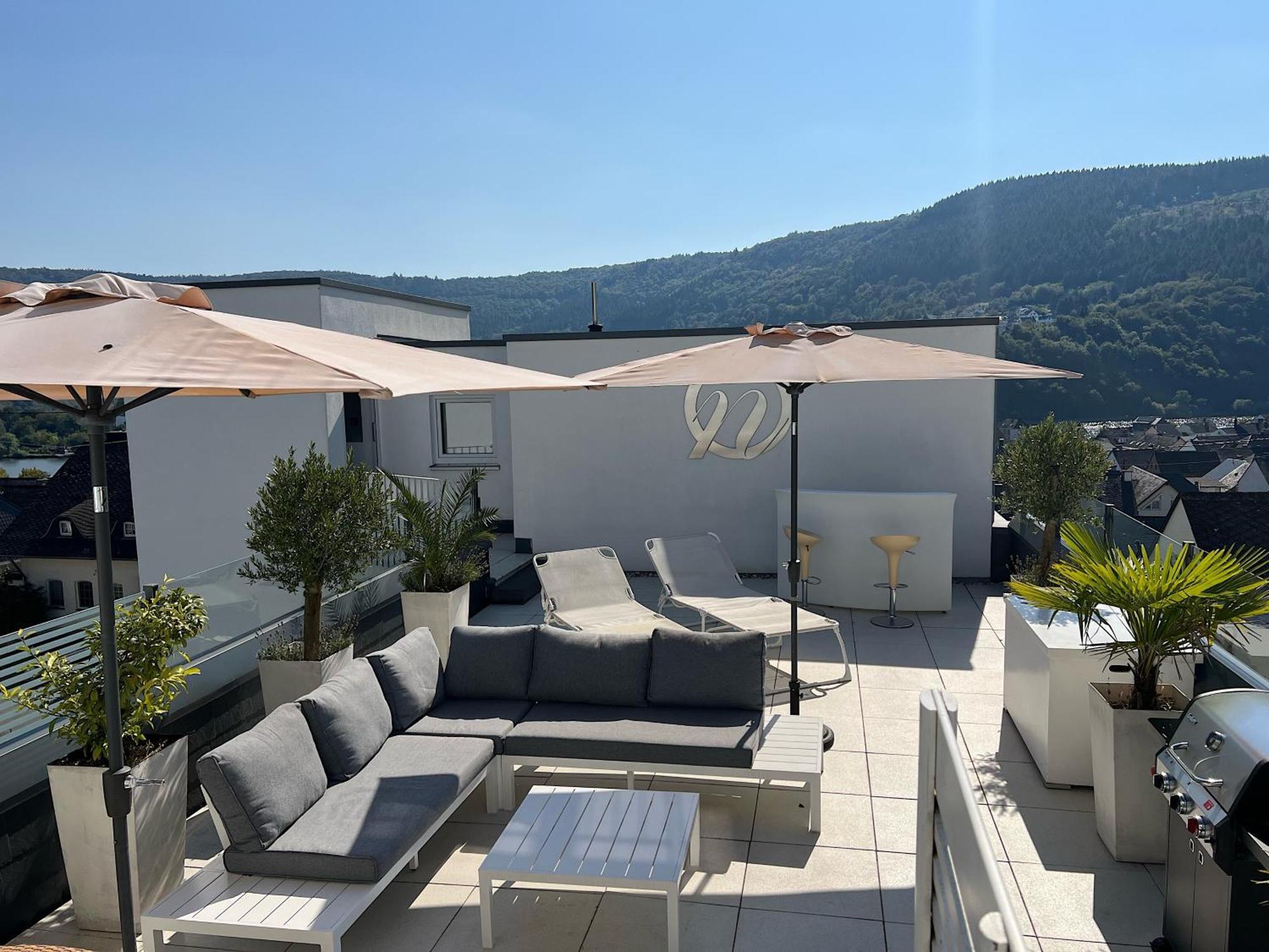 Weingut-Aparthotel Olinger Mehring  Exterior photo