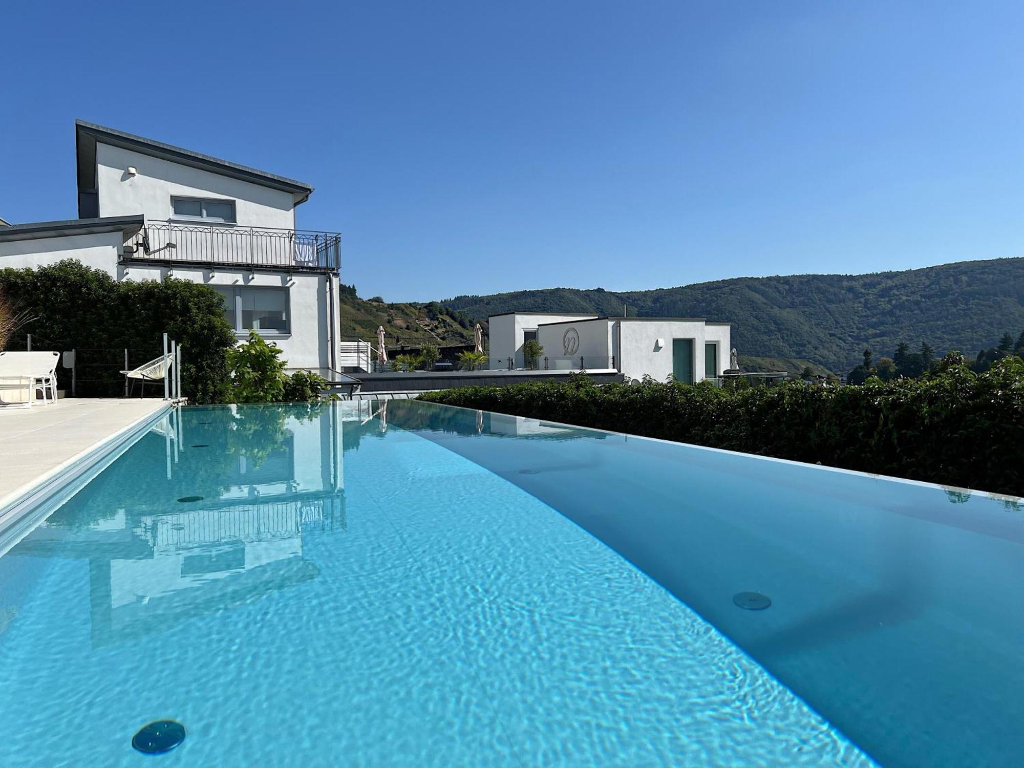 Weingut-Aparthotel Olinger Mehring  Exterior photo